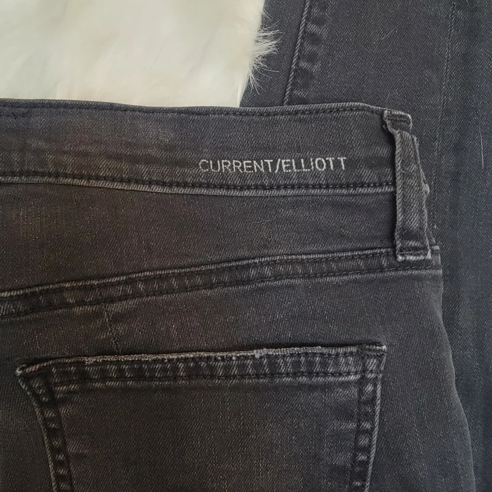 Current/Elliot Ankle Seamstress w/ Back Zip 28